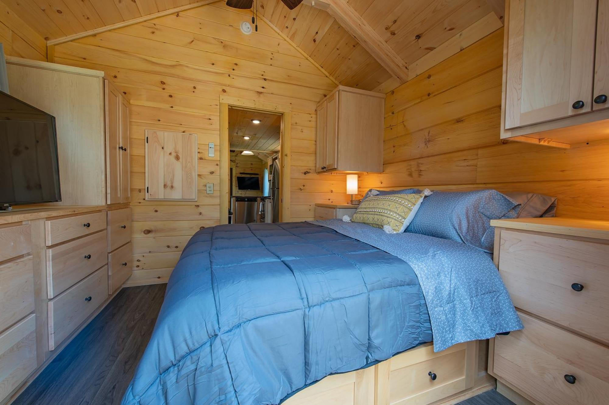 Meg Cabin Tiny Rustic Comfort On Lookout Mtn Чаттануга Экстерьер фото