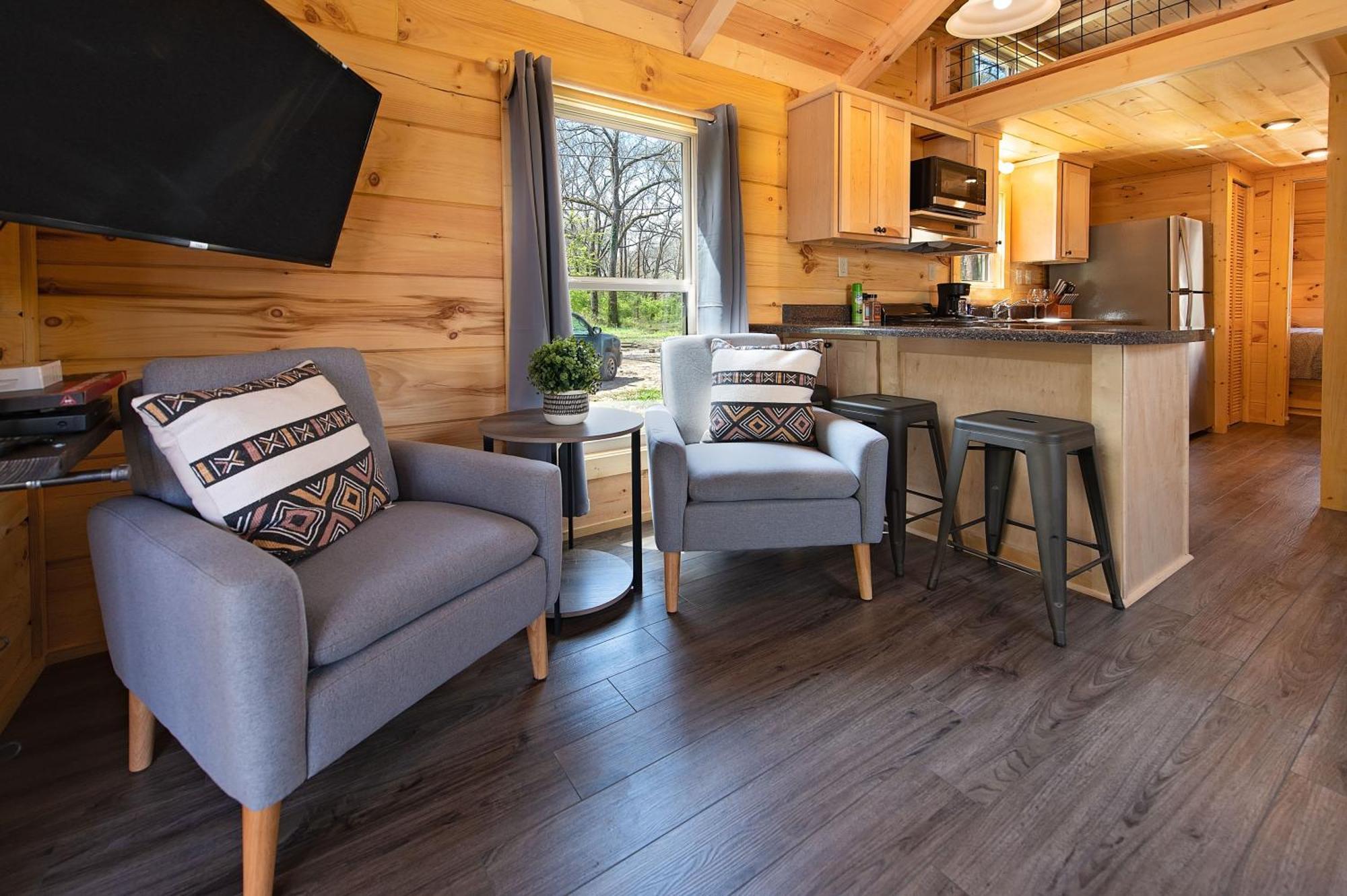 Meg Cabin Tiny Rustic Comfort On Lookout Mtn Чаттануга Экстерьер фото